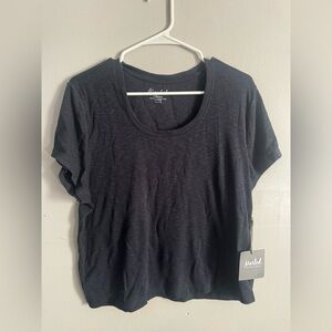 Women's Navey Scoop Neck Tee